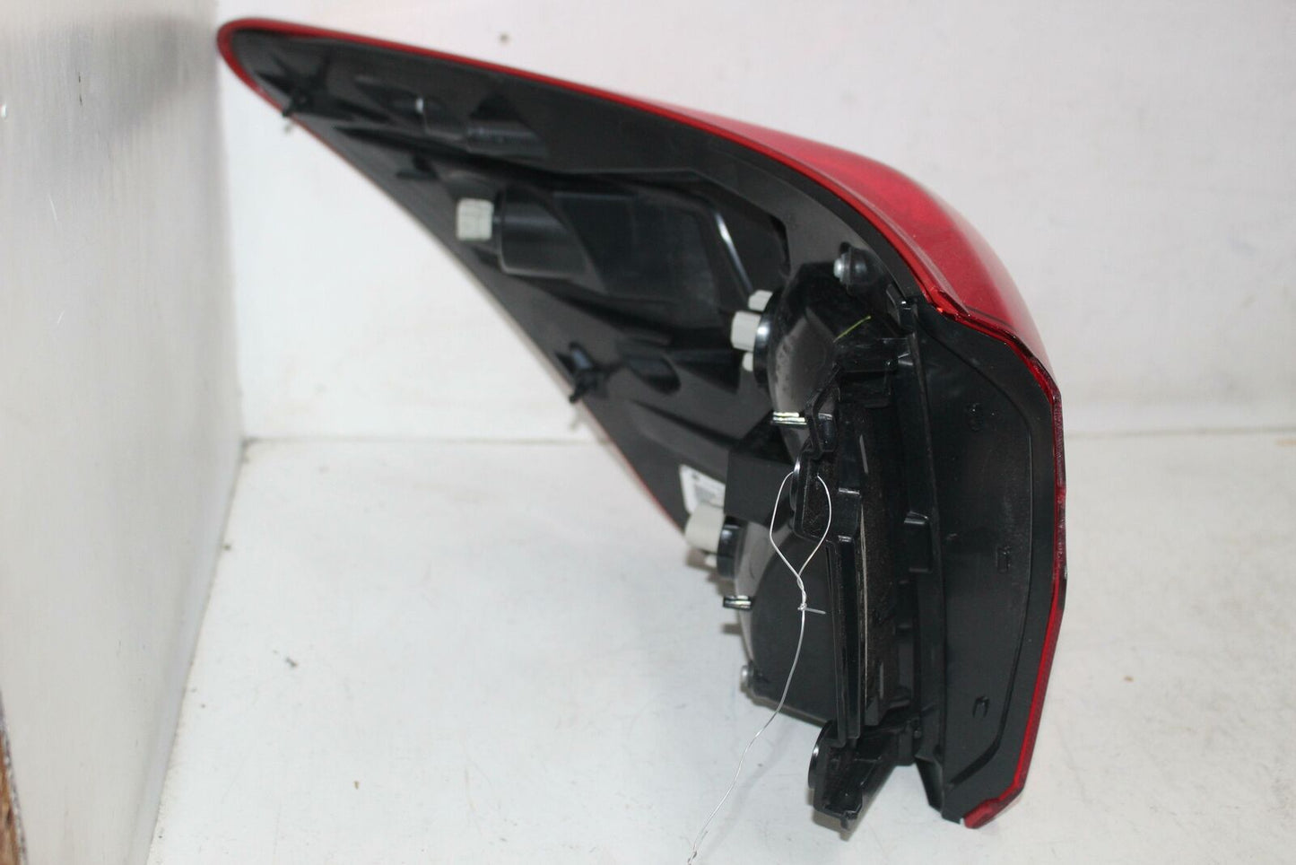 Tail Light Assembly NISSAN PATHFINDER Right 17 18 19 20