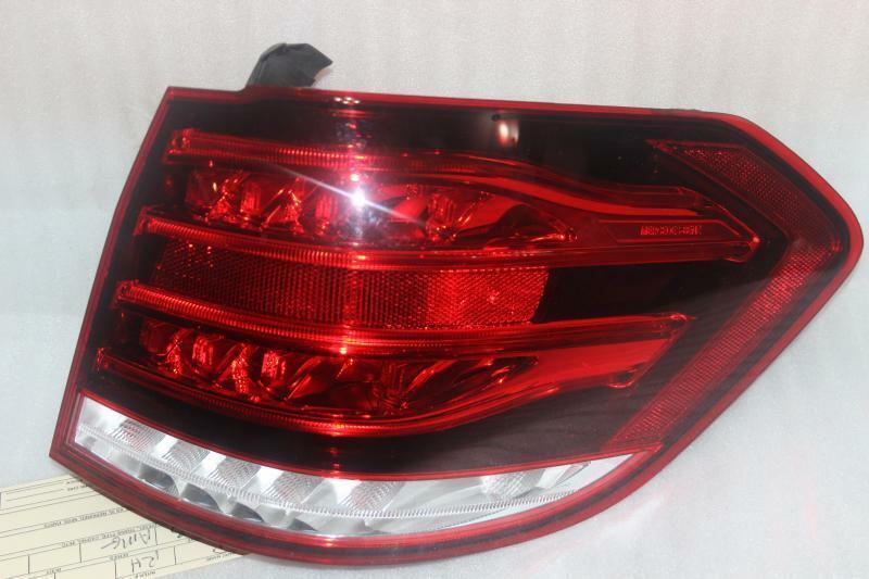 Tail Light Assembly MERCEDES E-CLASS Right 14 15 16