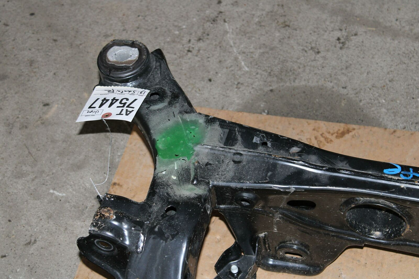 Undercarriage Crossmember HYUNDAI SANTA FE 19