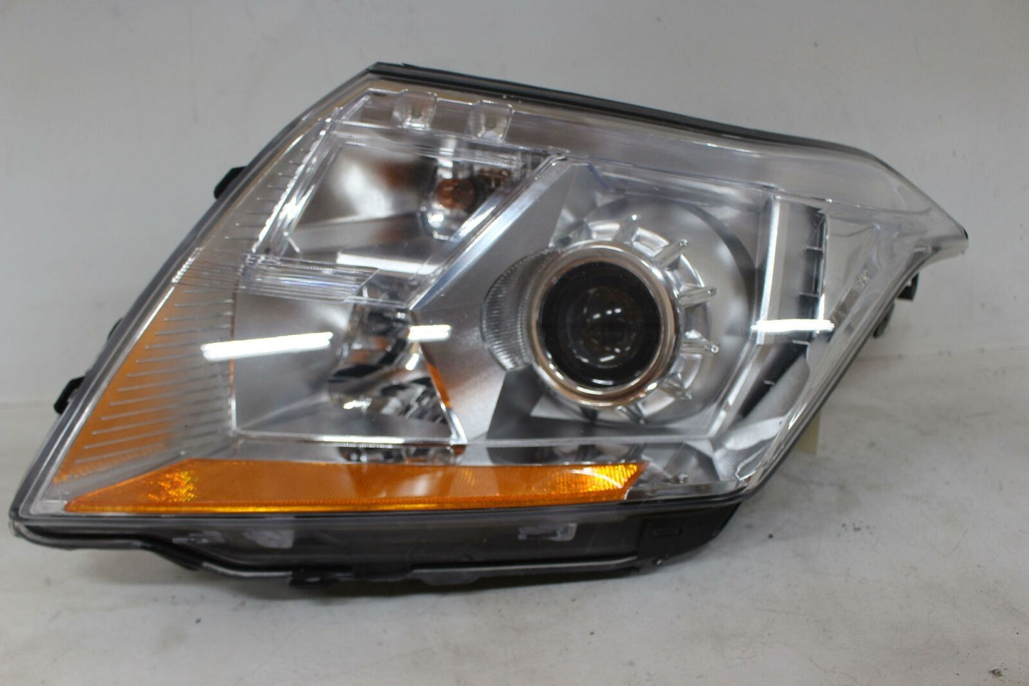 Headlamp Assembly CADILLAC SRX Right 10 11 12 13