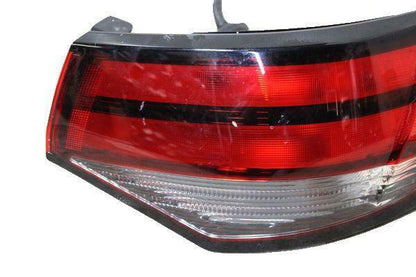 Tail Light Assembly NISSAN SENTRA Right 21