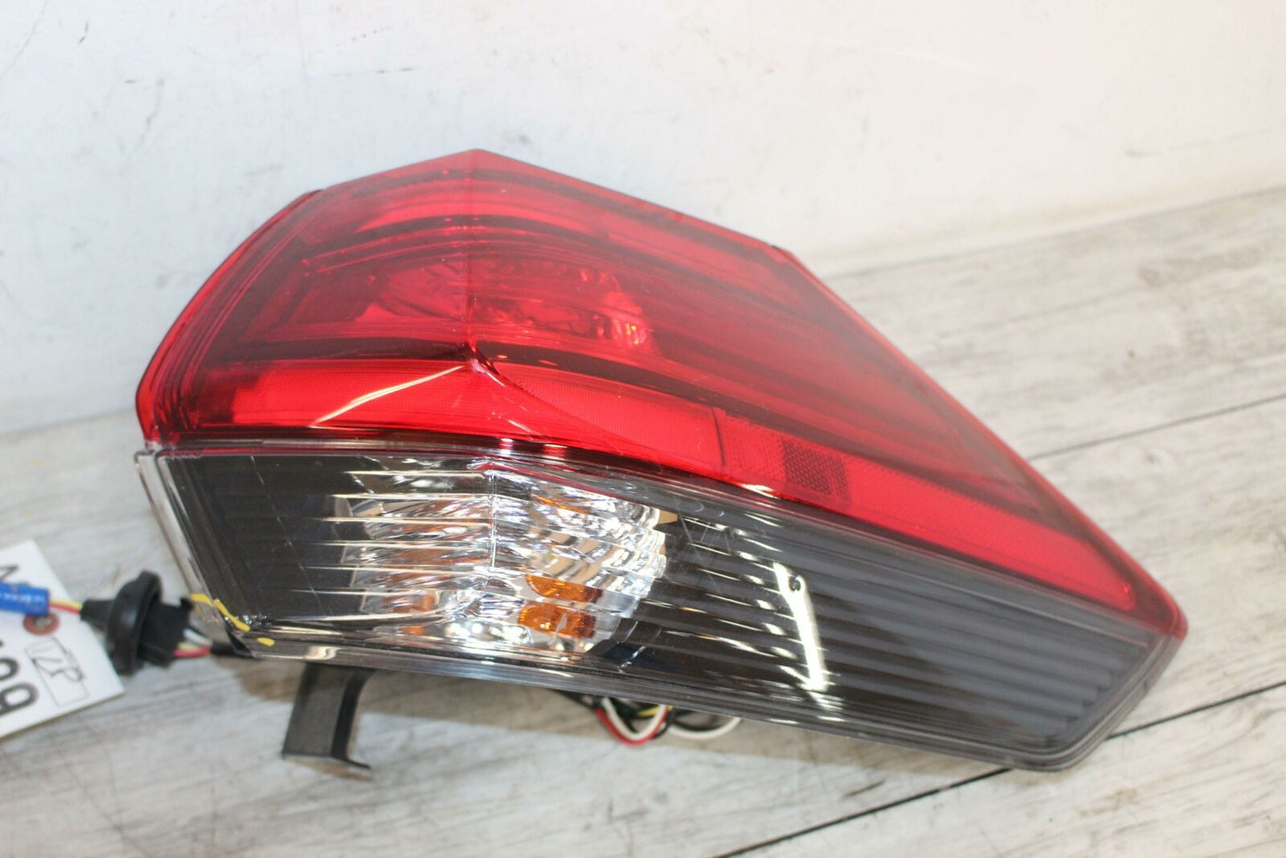 Tail Light Assembly ROGUE EXCEPT SPORT Right 17 18 19 20