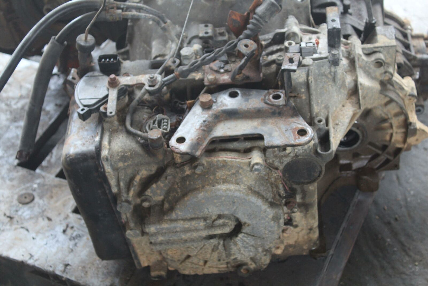 Transmission Assy. HYUNDAI TUCSON 05 06 07 08 09