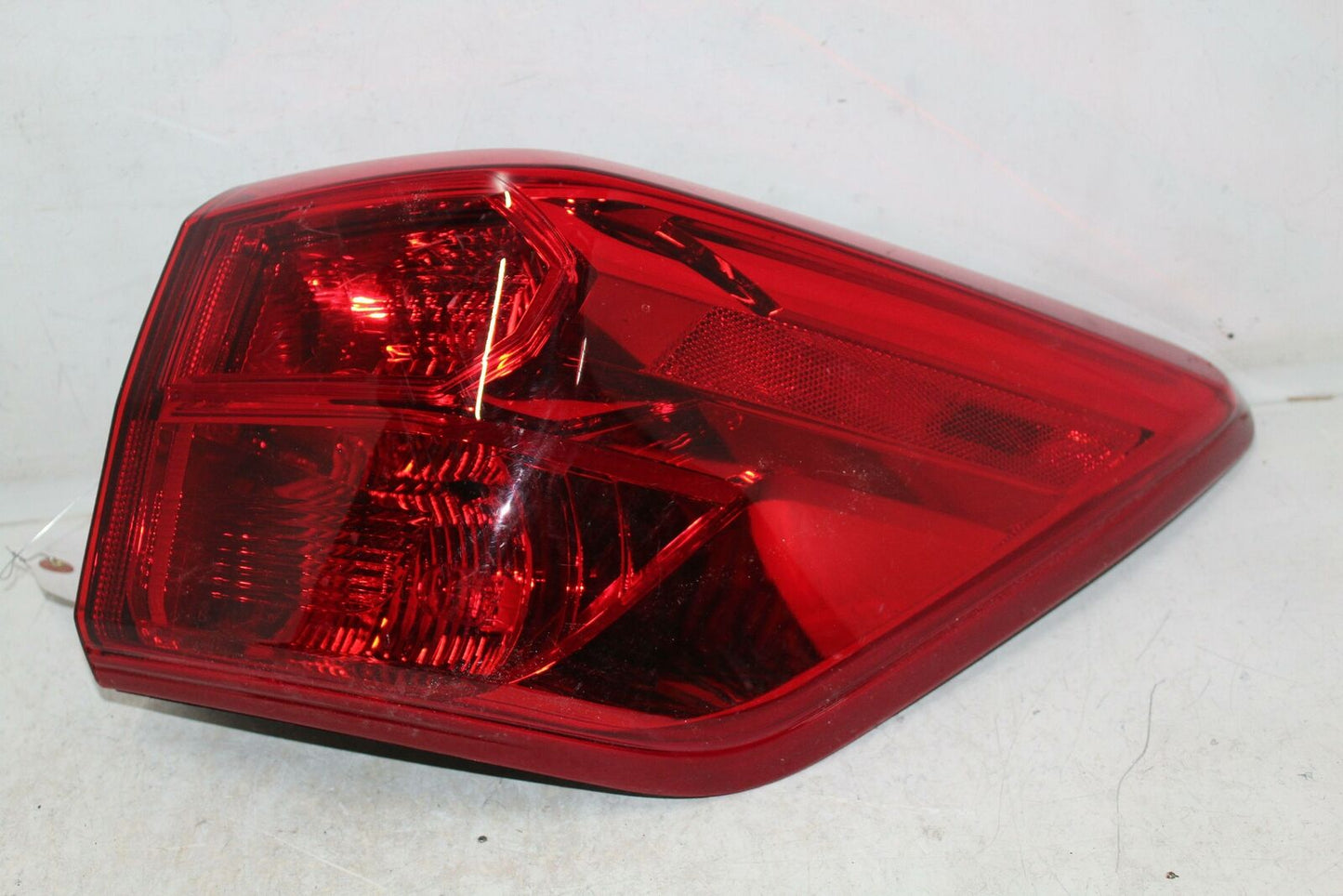 Tail Light Assembly NISSAN PATHFINDER Right 17 18 19 20