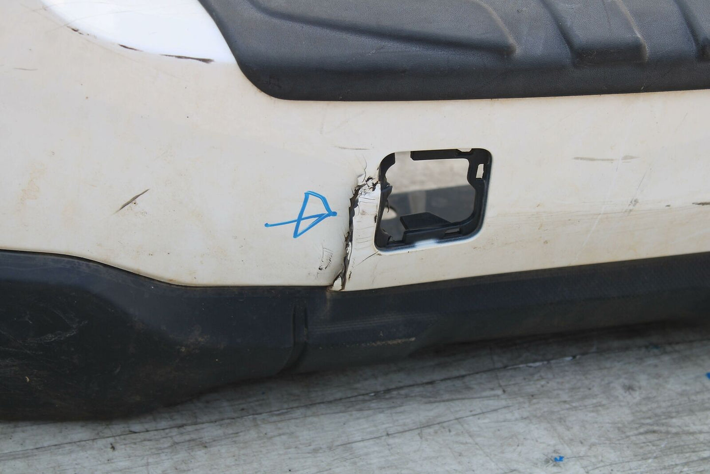 Rear Bumper Assembly SUBARU LEGACY 15 16