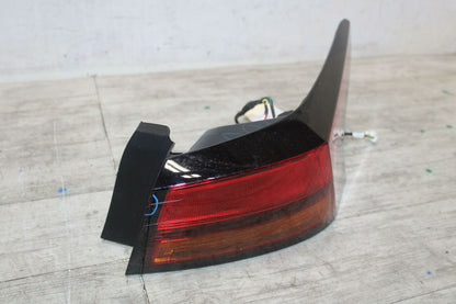 Tail Light Assembly NISSAN ALTIMA Right 19 20