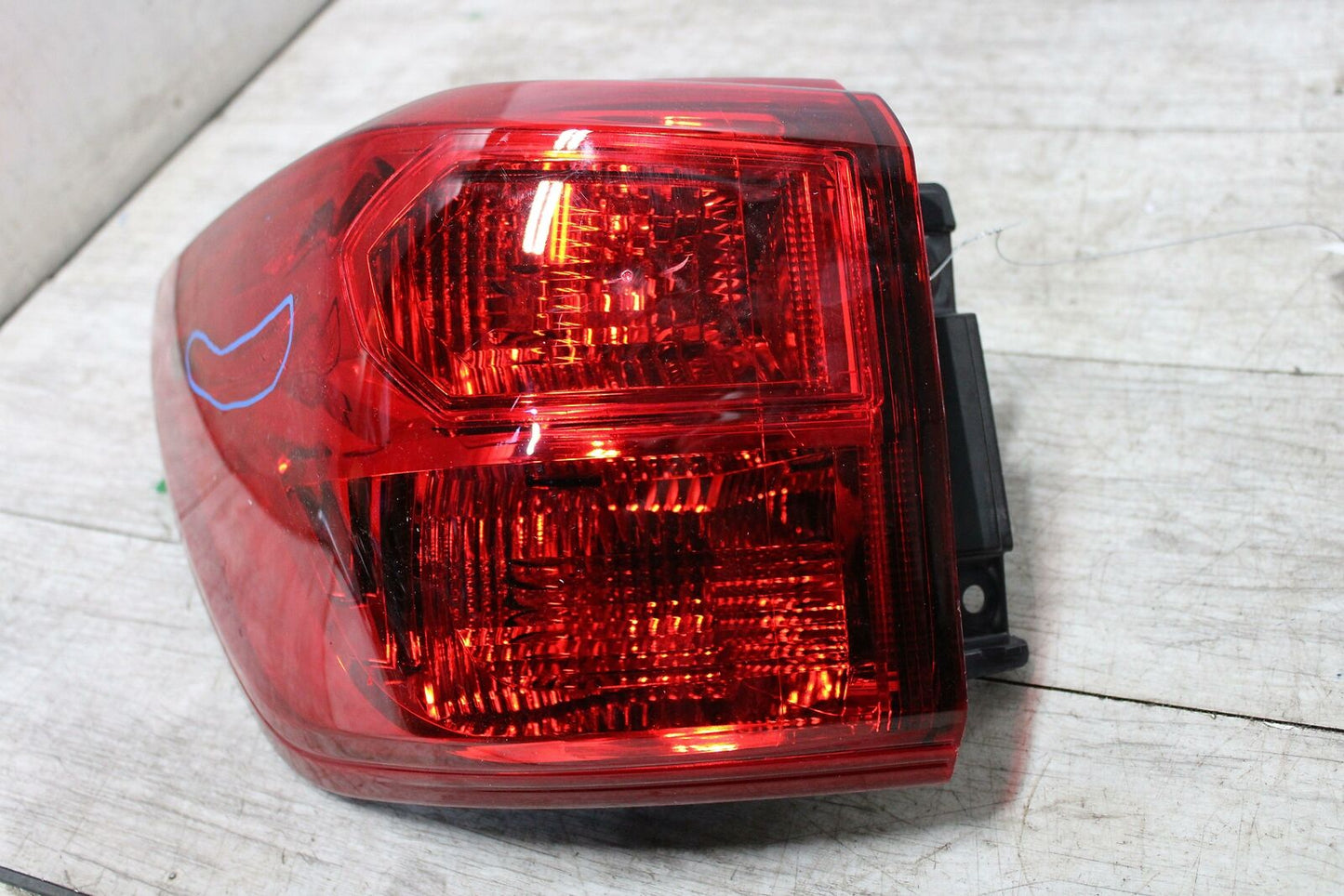 Tail Light Assembly NISSAN PATHFINDER Left 17 18 19 20