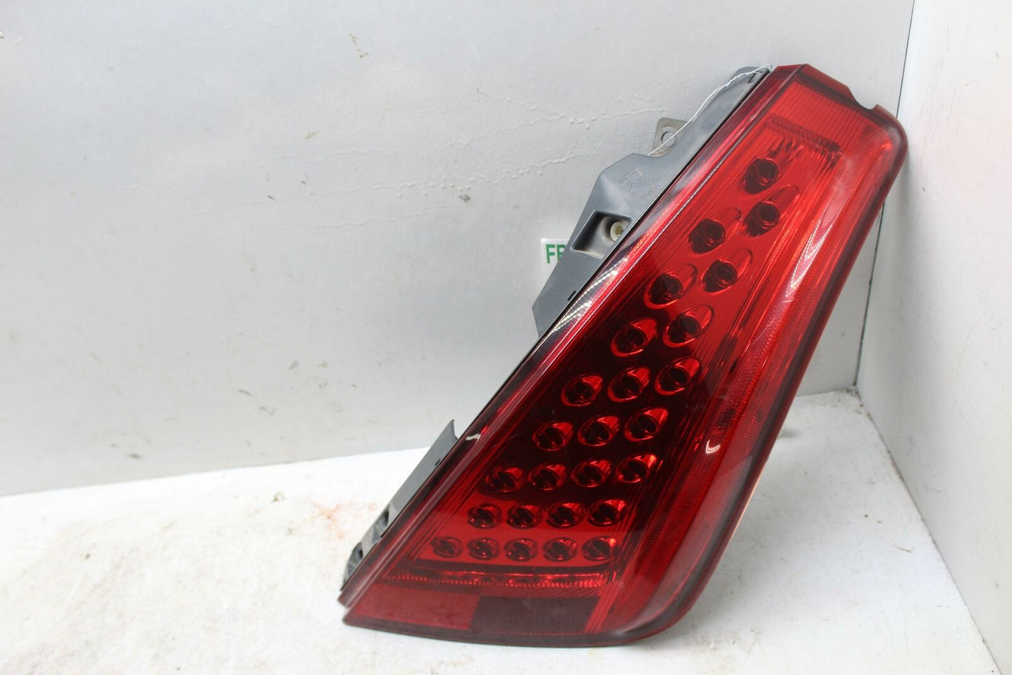 Tail Light Assembly NISSAN MURANO Right 15