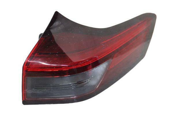 Tail Light Assembly ROGUE EXCEPT SPORT Right 21