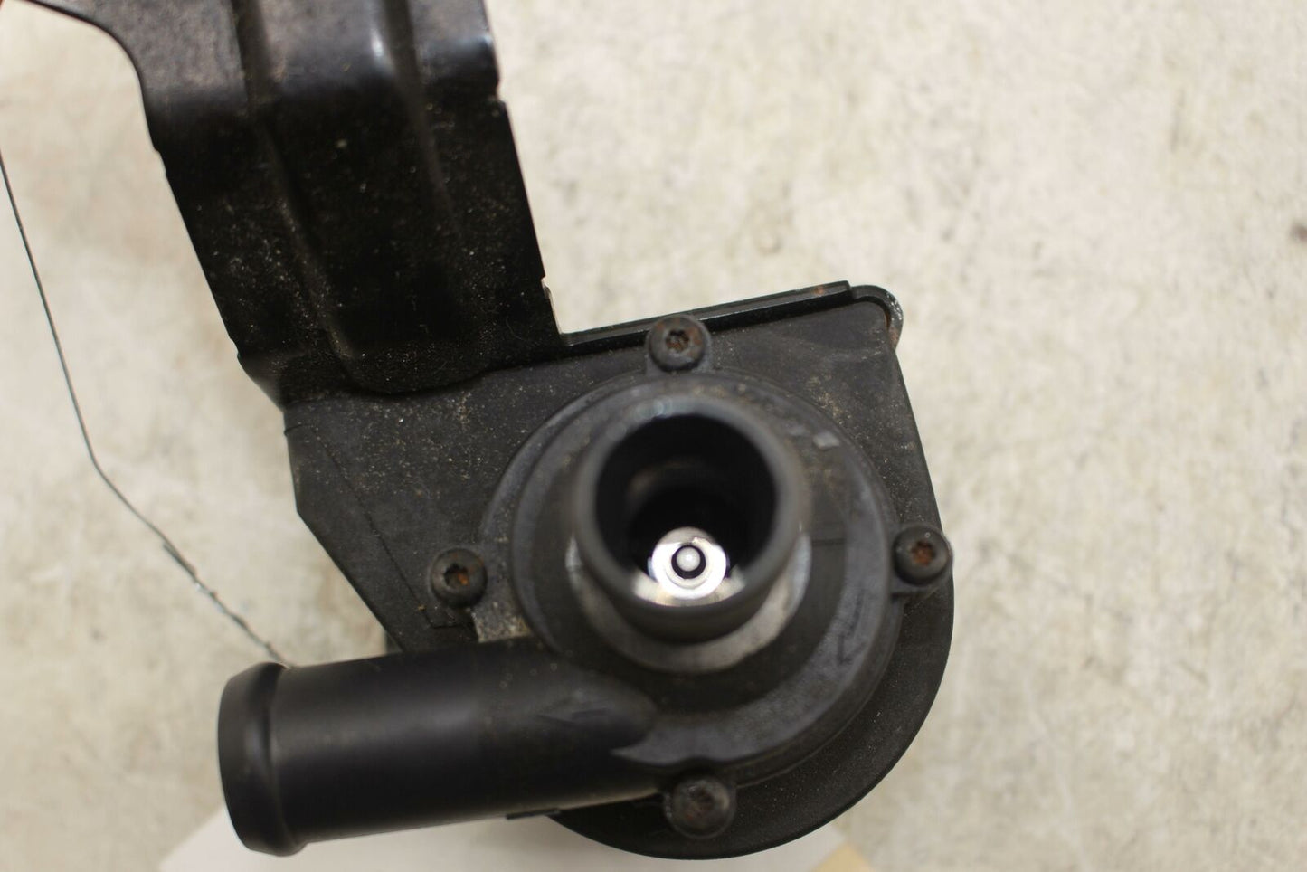 Water Pump Housing JETTA EXCEPT GLI Rl 17