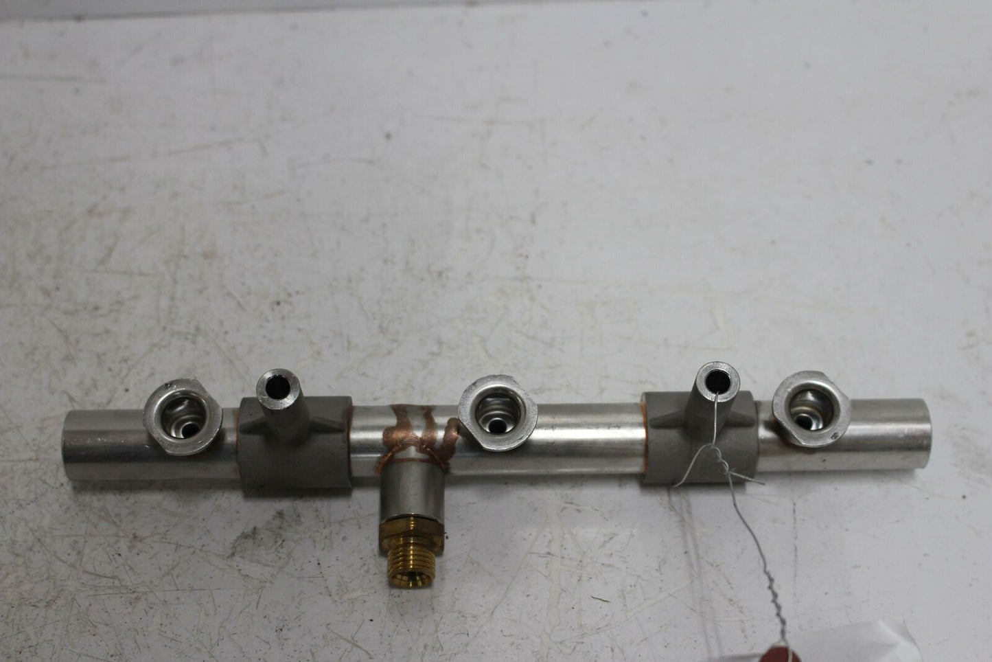 Fuel Injection Rail AUDI A6 11