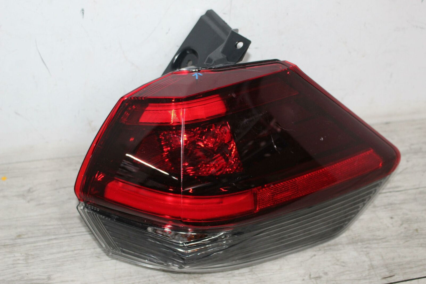 Tail Light Assembly ROGUE EXCEPT SPORT Right 17 18 19 20