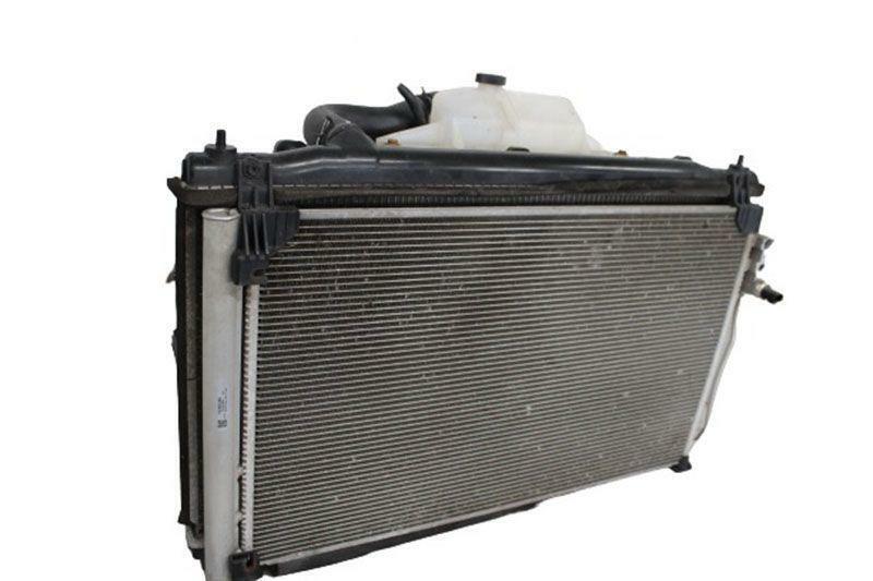 Radiator INFINITI Q50 14 15