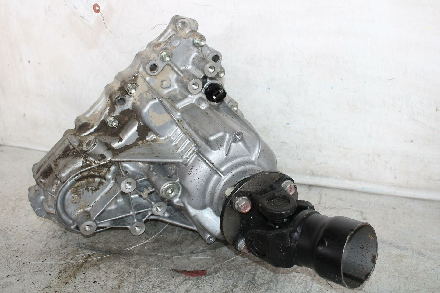 Transfer Case INFINITI Q60 17 18 19