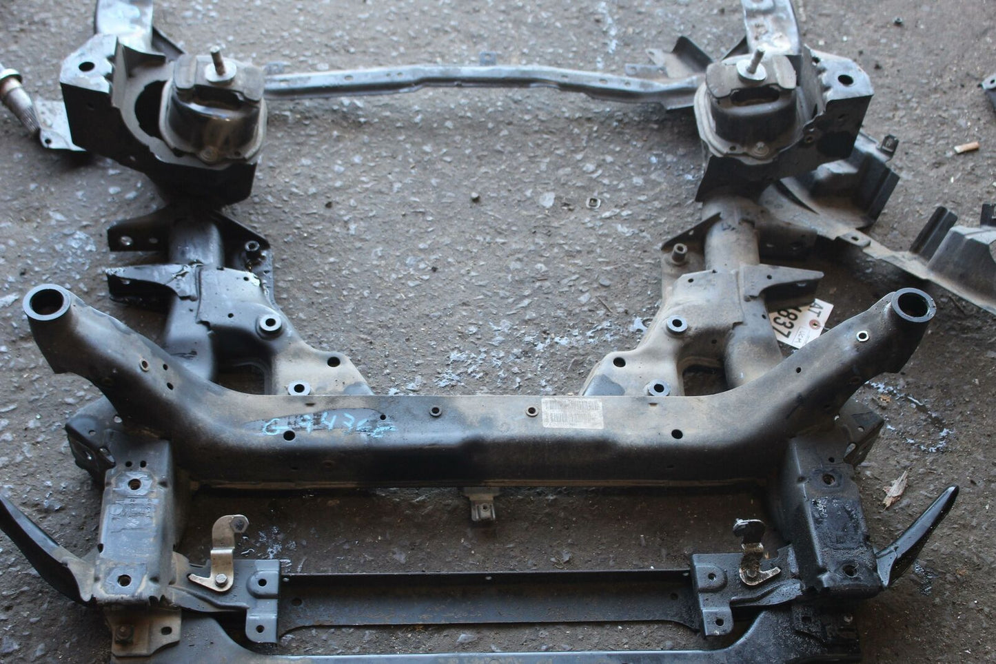 Undercarriage Crossmember BMW X6 08 09 10 11 12 13 14