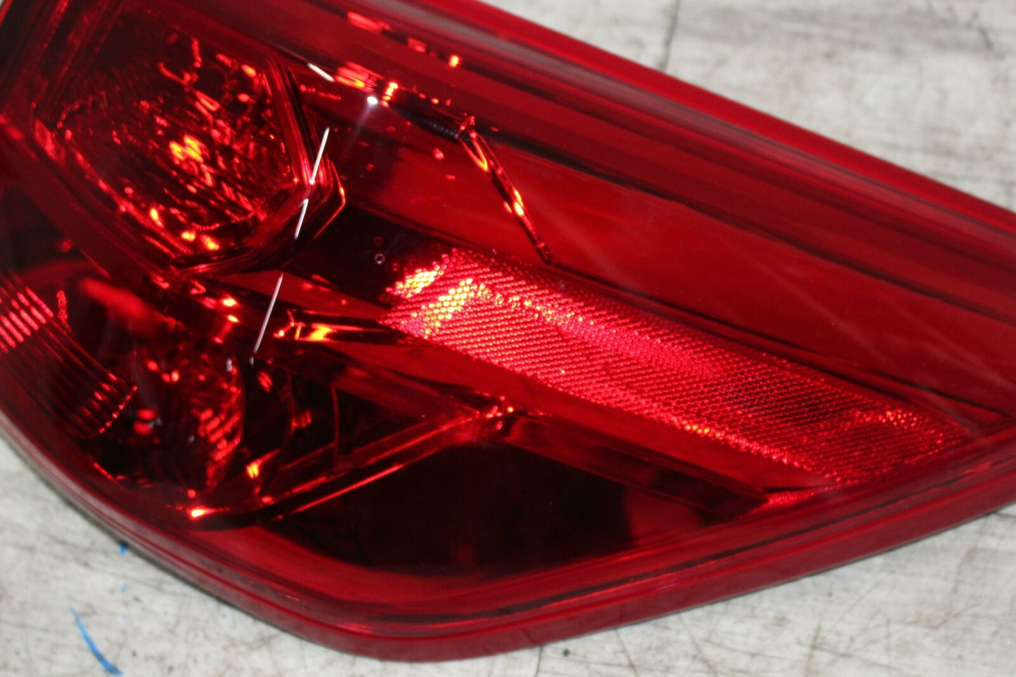 Tail Light Assembly NISSAN PATHFINDER Right 17 18 19 20