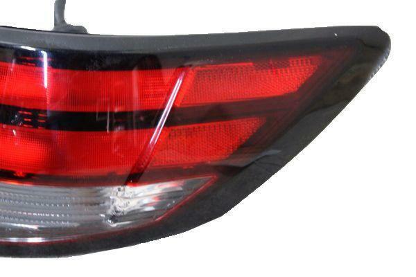 Tail Light Assembly NISSAN SENTRA Right 21