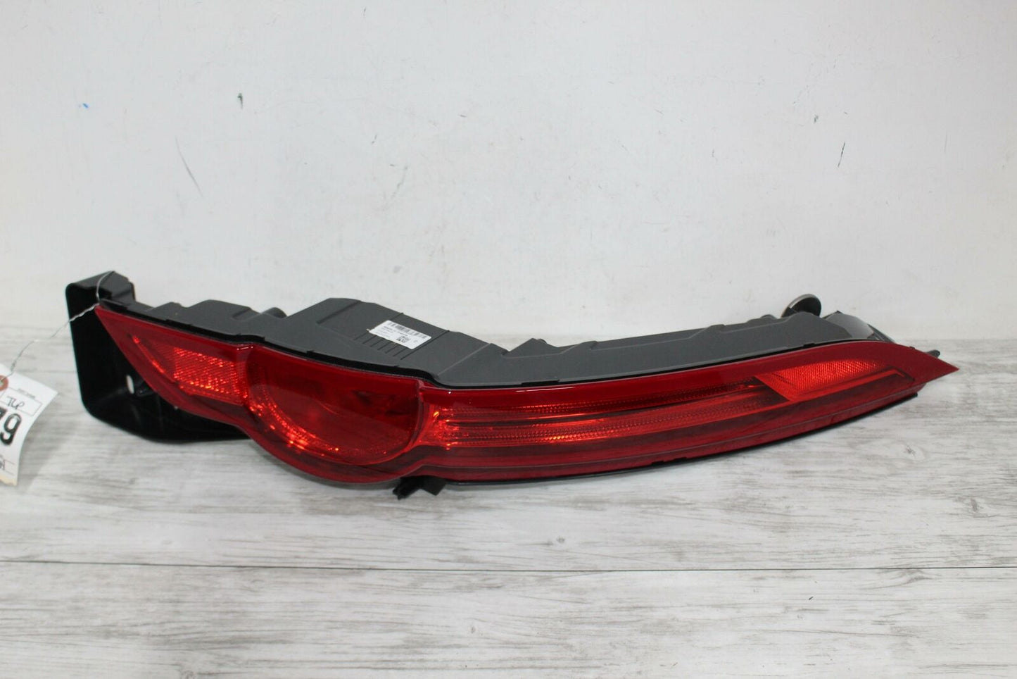 Tail Light Assembly JAGUAR F-TYPE Right 18 19