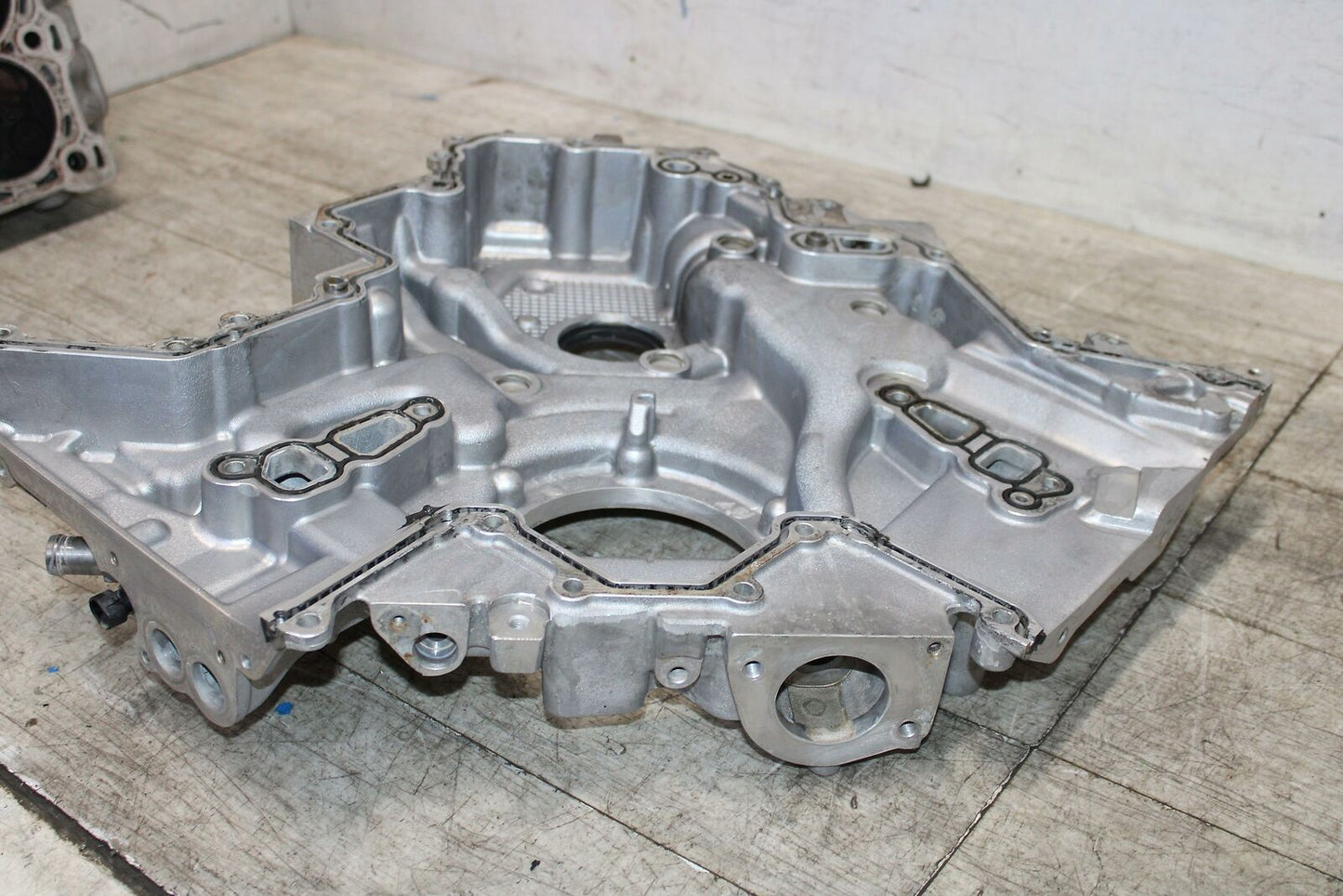 Timing Cover NISSAN TITAN XD 16 17 18 19