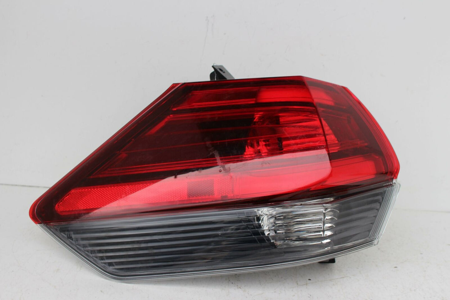 Tail Light Assembly ROGUE EXCEPT SPORT Left 17