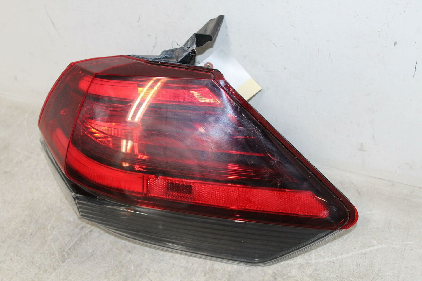 Tail Light Assembly ROGUE EXCEPT SPORT Right 17 18 19 20