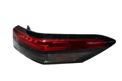 Tail Light Assembly NISSAN PATHFINDER Right 22