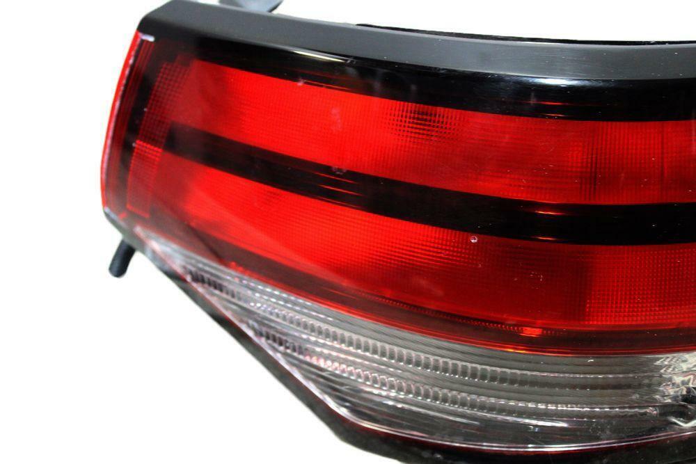 Tail Light Assembly NISSAN SENTRA Right 20