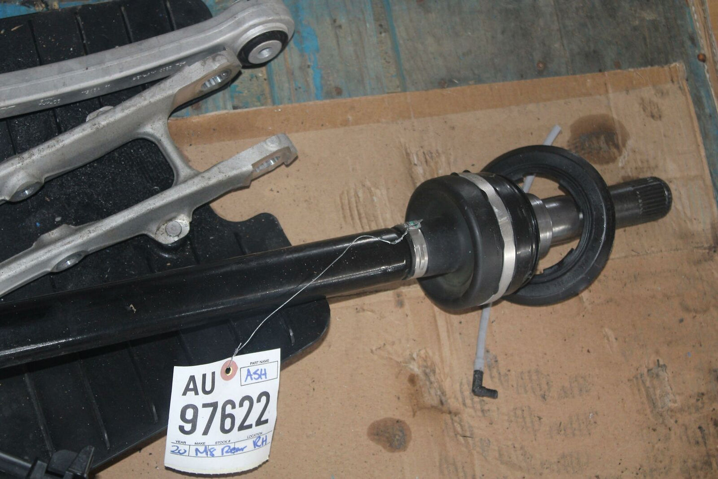 Axle Shaft BMW M8 Right 20