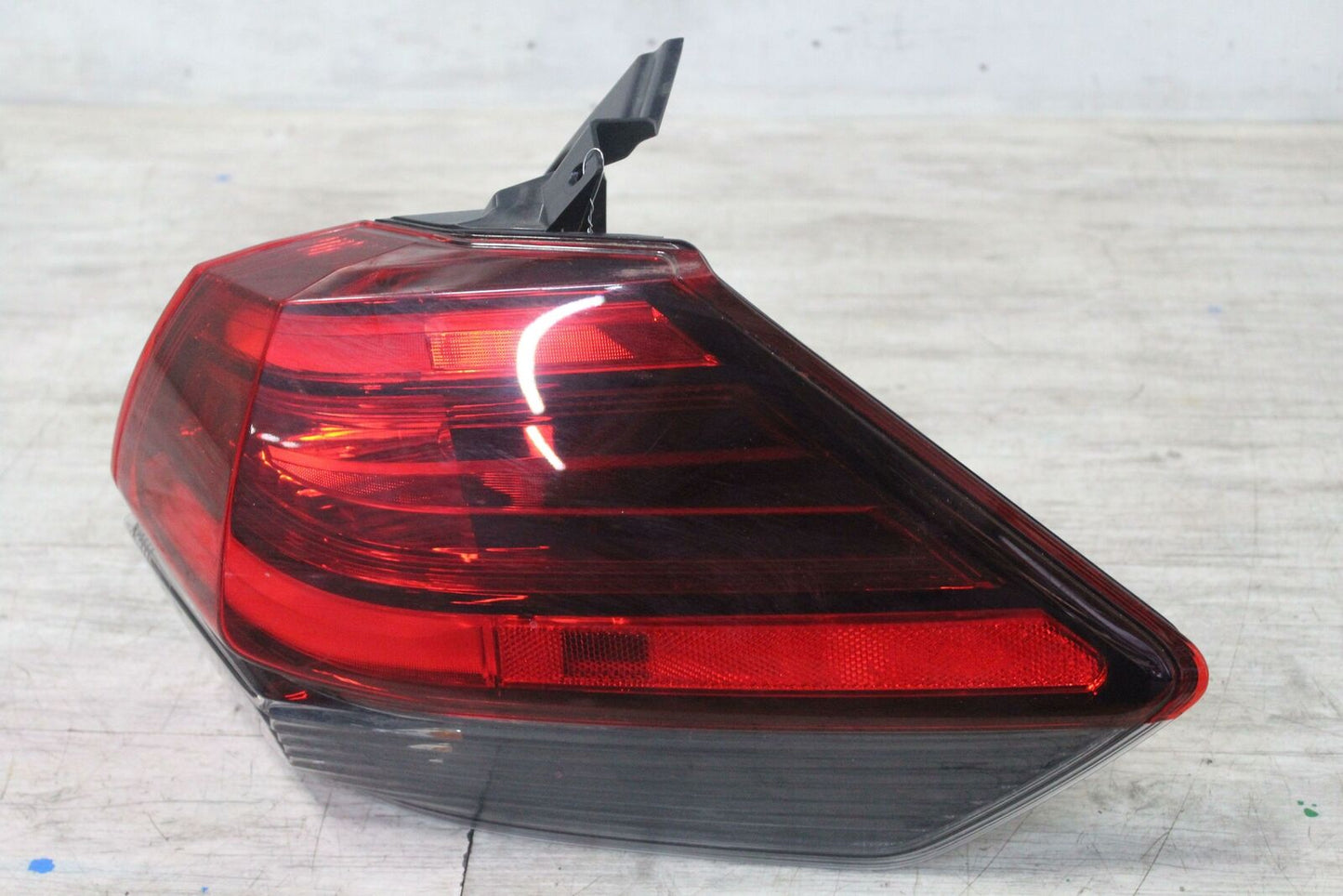 Tail Light Assembly ROGUE EXCEPT SPORT Right 17 18 19 20