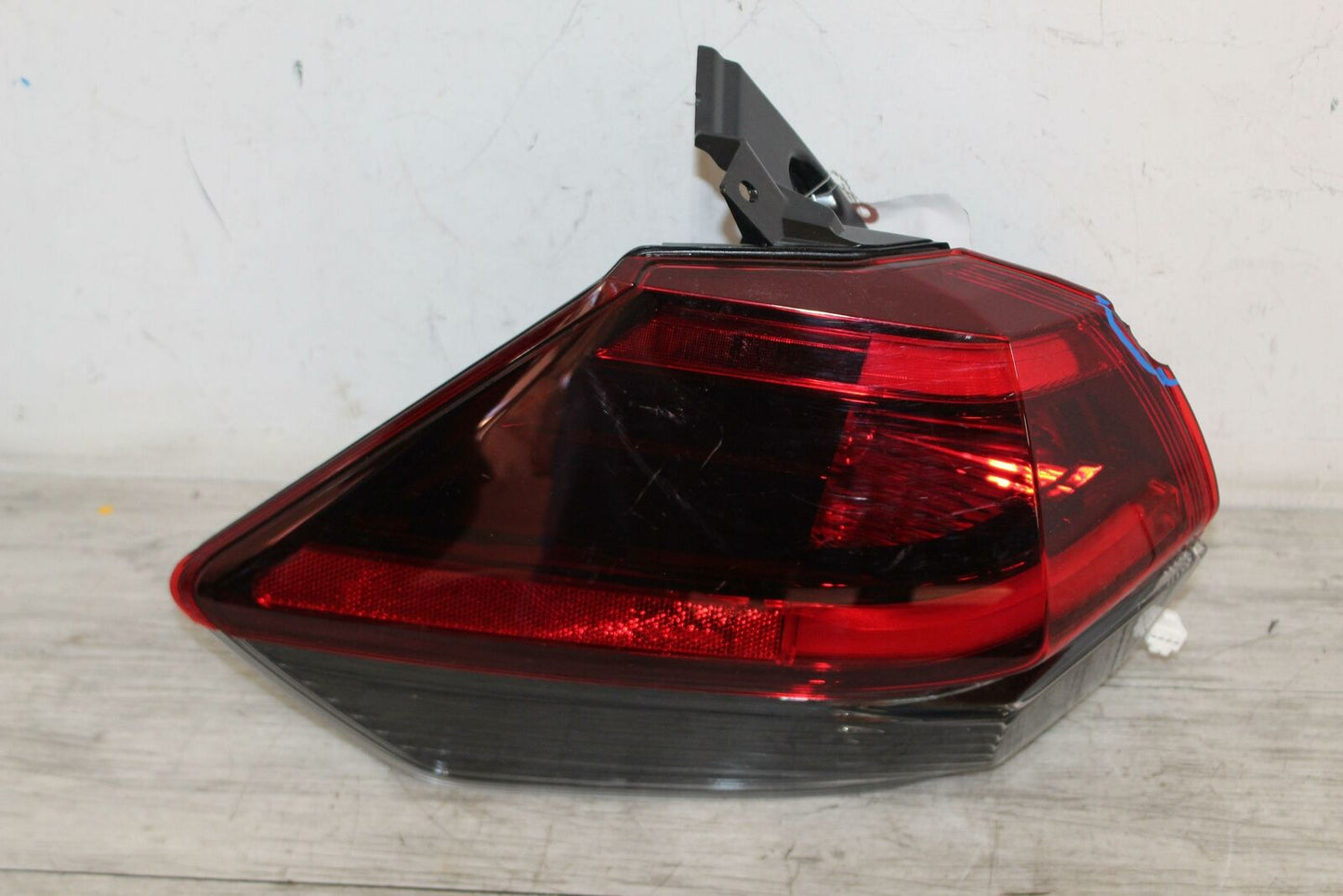 Tail Light Assembly ROGUE EXCEPT SPORT Right 17 18 19 20