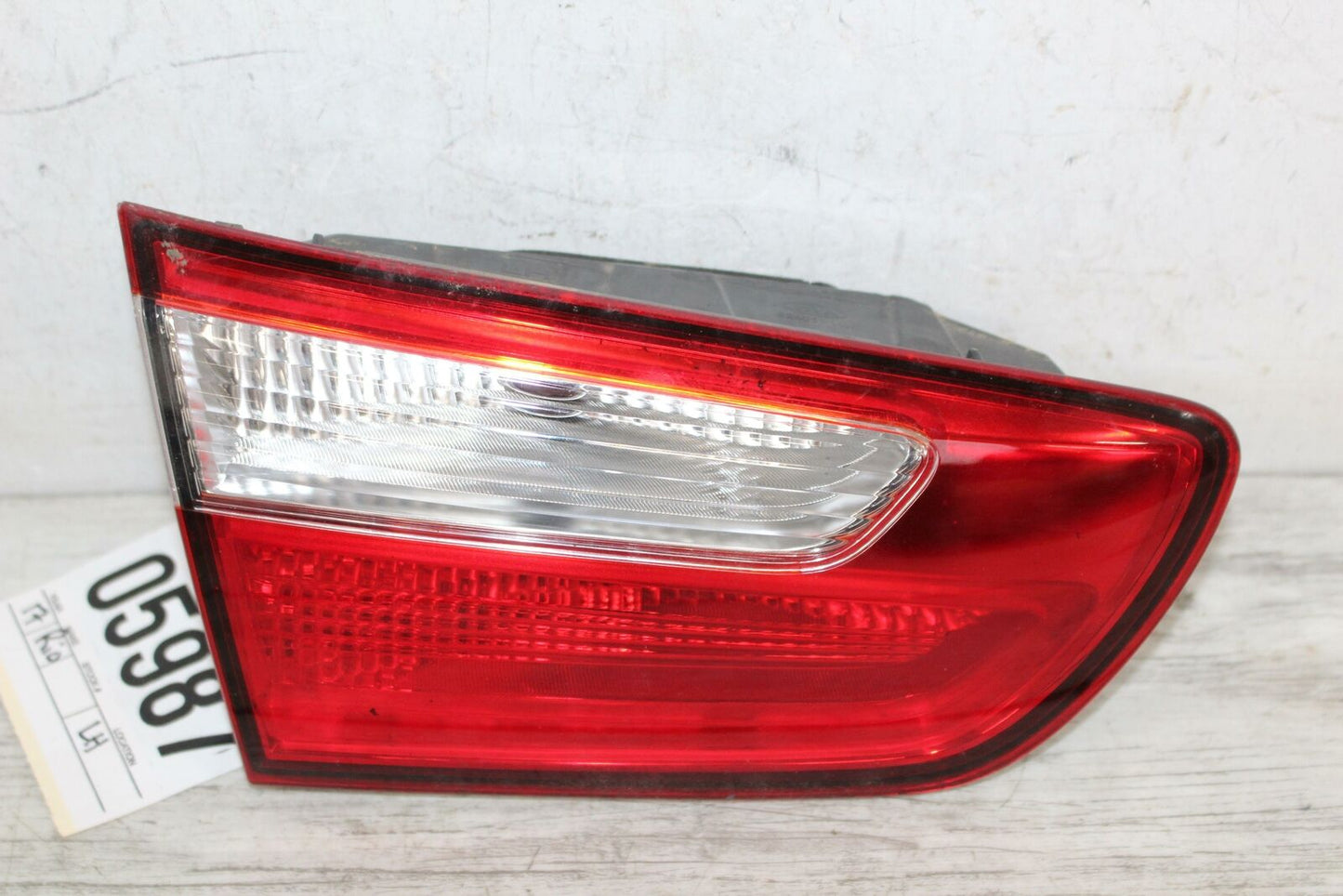 Tail Light Assembly KIA RIO Left 12 13 14 15 16 17