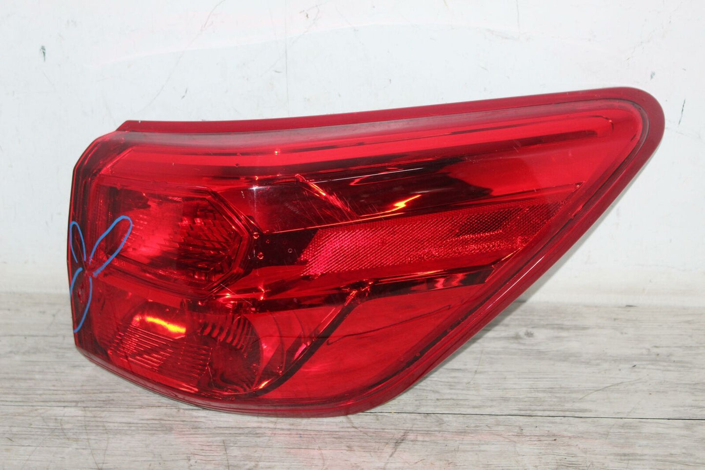 Tail Light Assembly NISSAN PATHFINDER Right 17 18 19 20