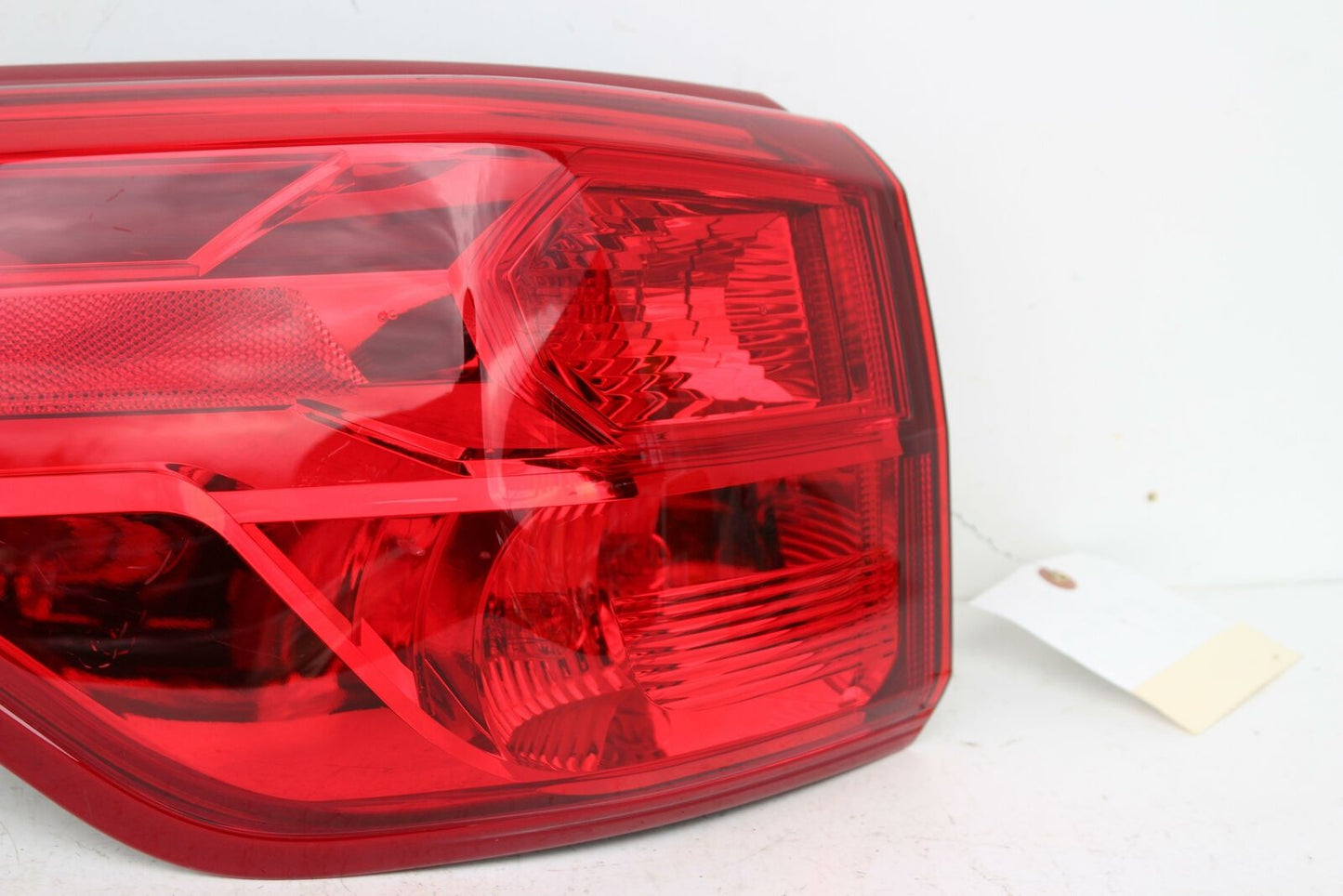 Tail Light Assembly NISSAN PATHFINDER Left 17 18 19 20