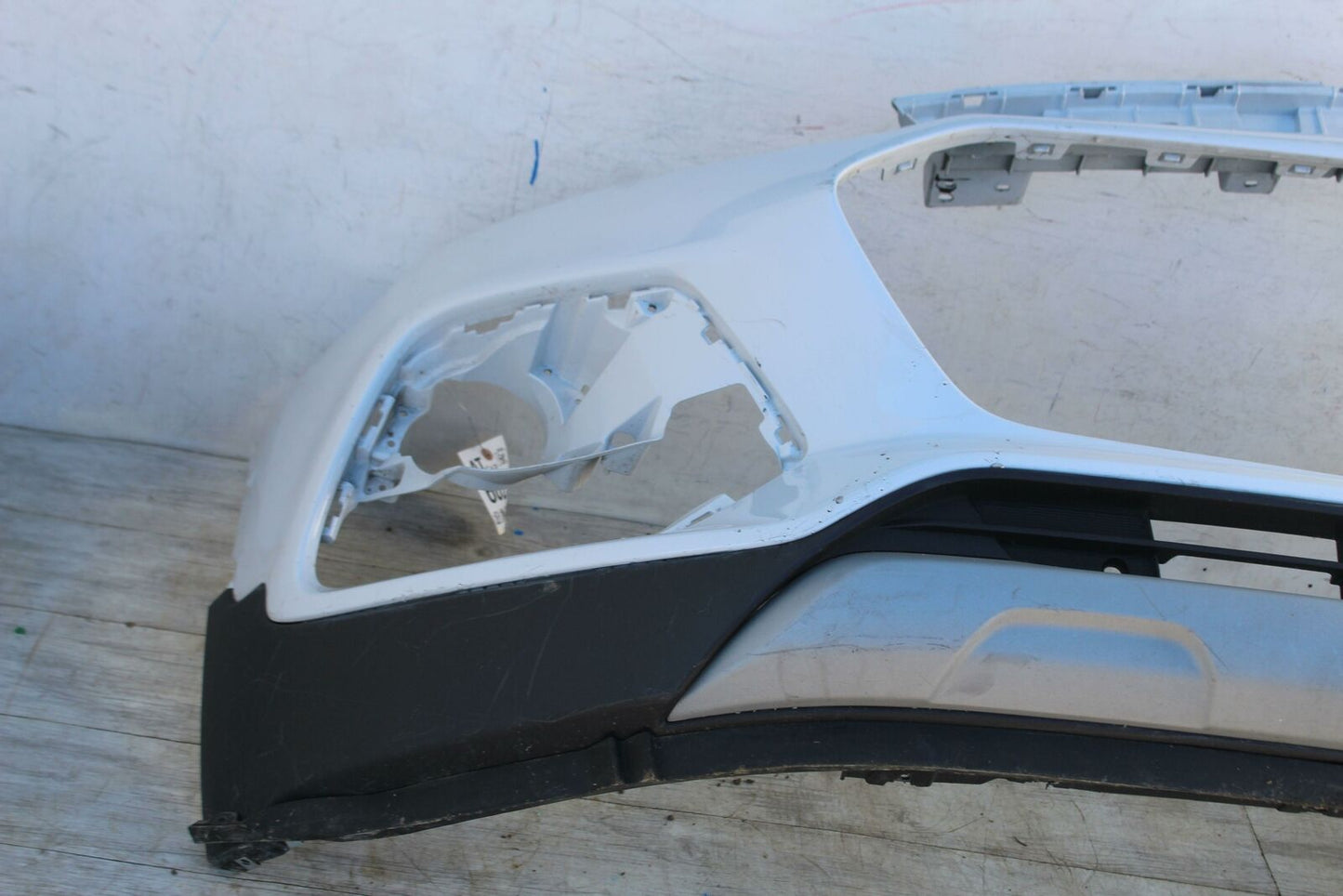 Front Bumper Assy. CHEVY TRAX 17 18 19 20