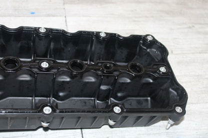 Valve Cover NISSAN TITAN XD 16 17 18 19