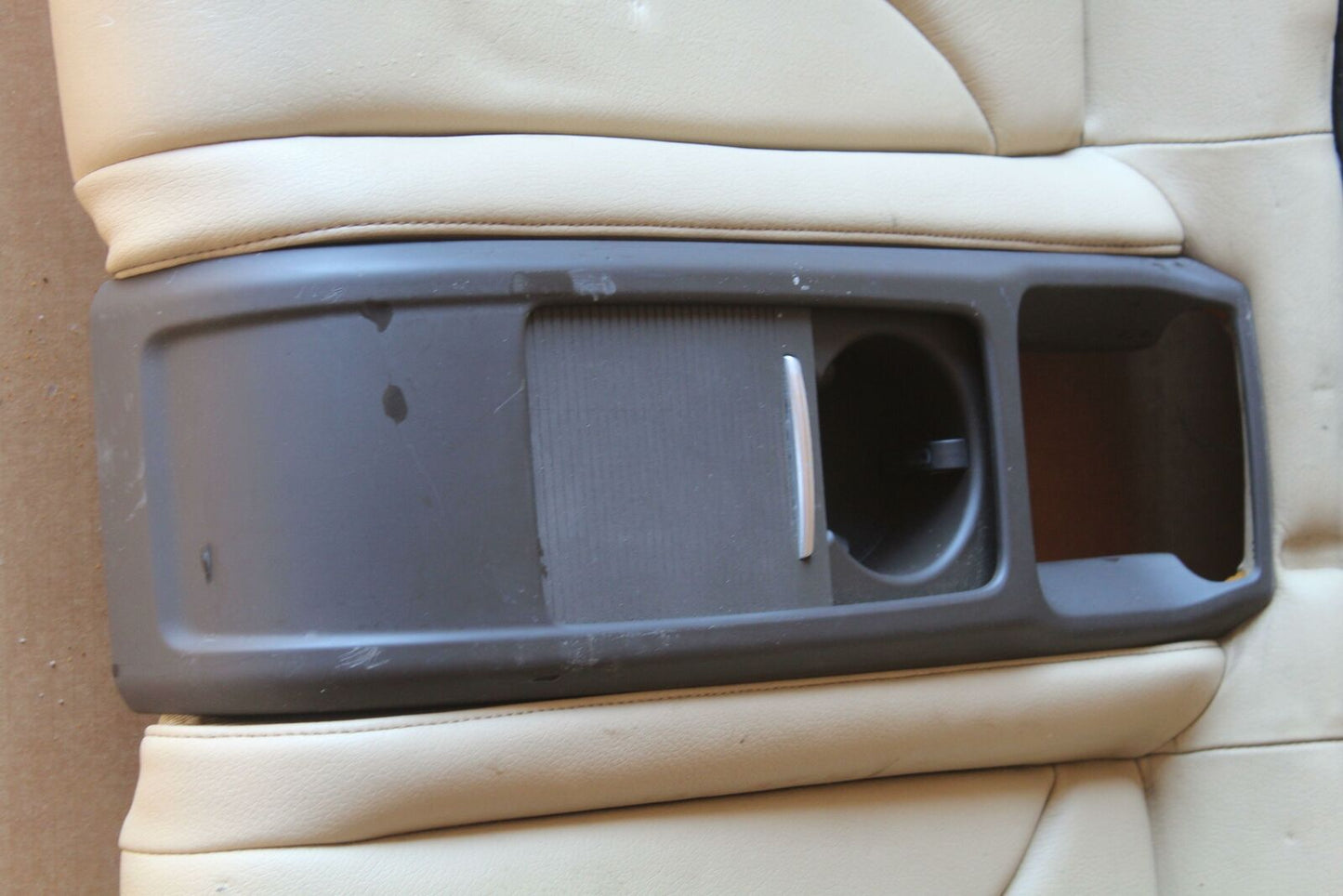 Rear Seat AUDI A5 13