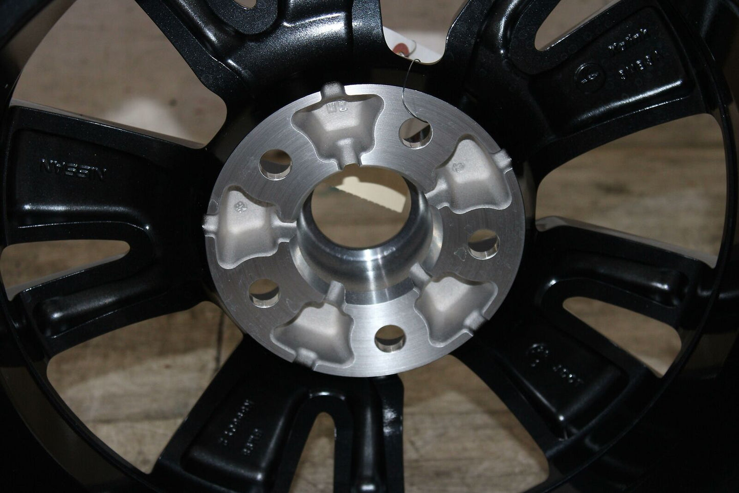 Wheel NISSAN LEAF 19 20 21