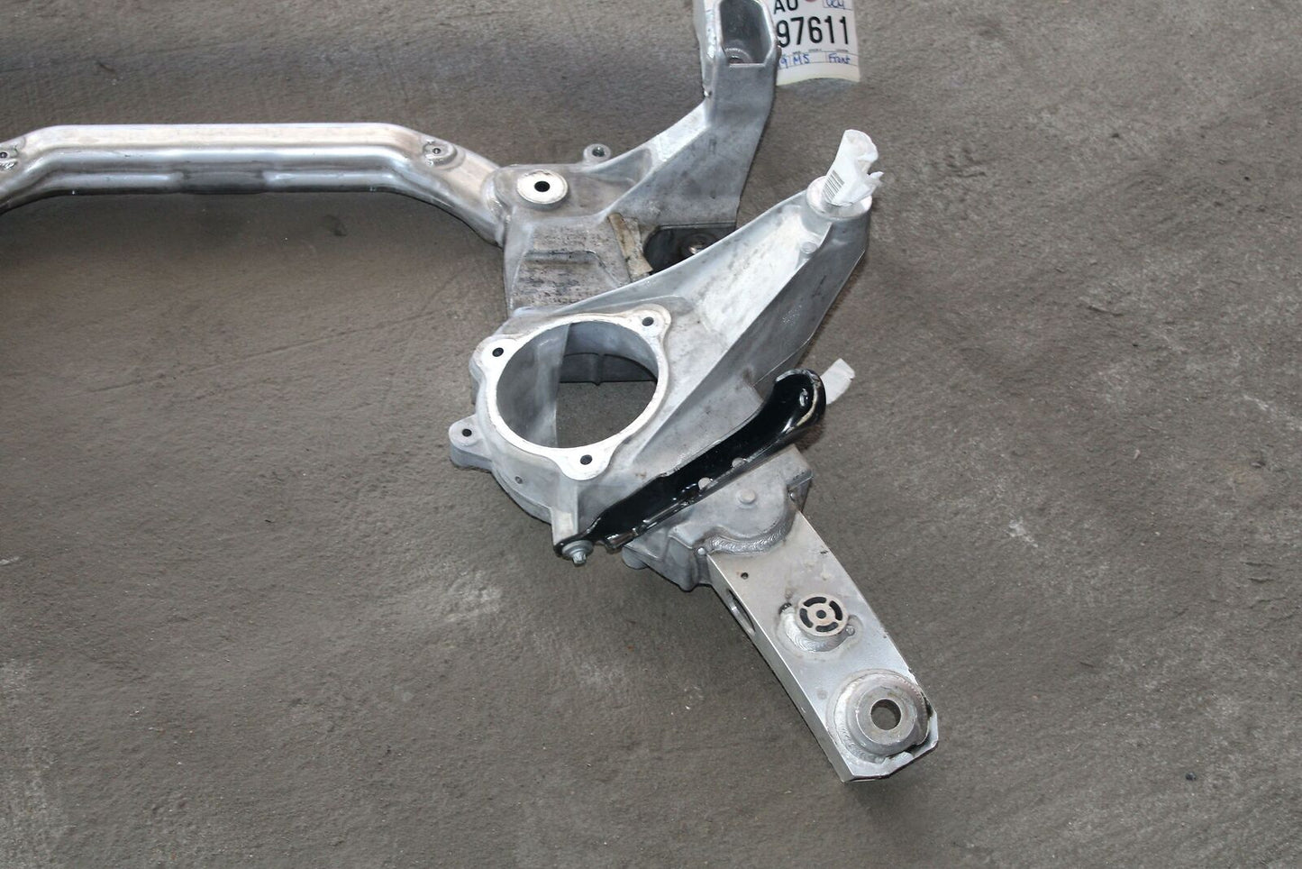 Undercarriage Crossmember BMW M8 19