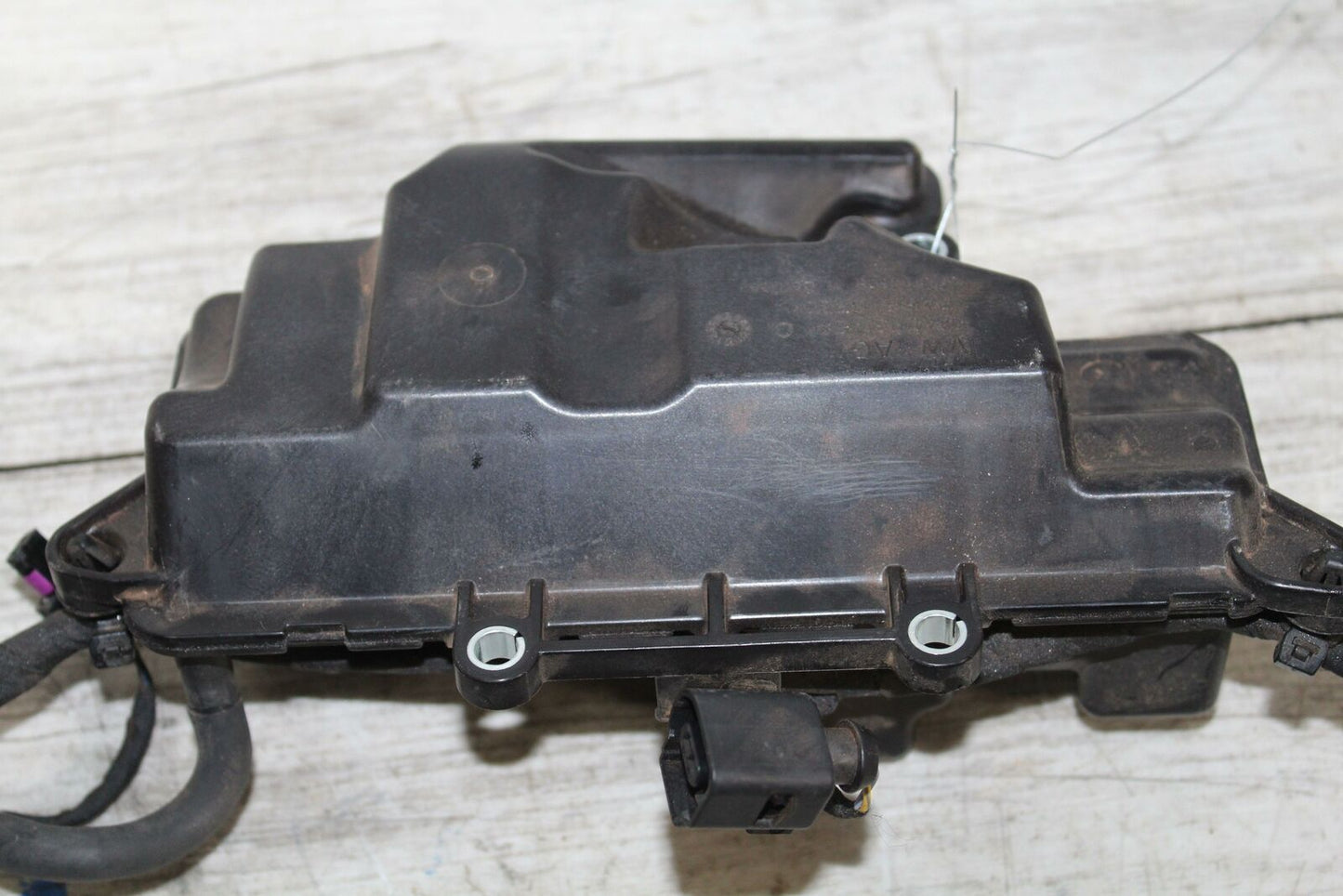 Vacuum Valve AUDI A8 19