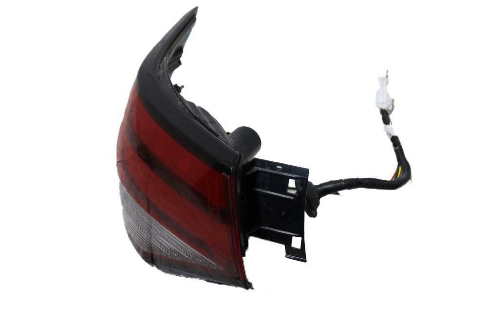 Tail Light Assembly NISSAN SENTRA Left 20