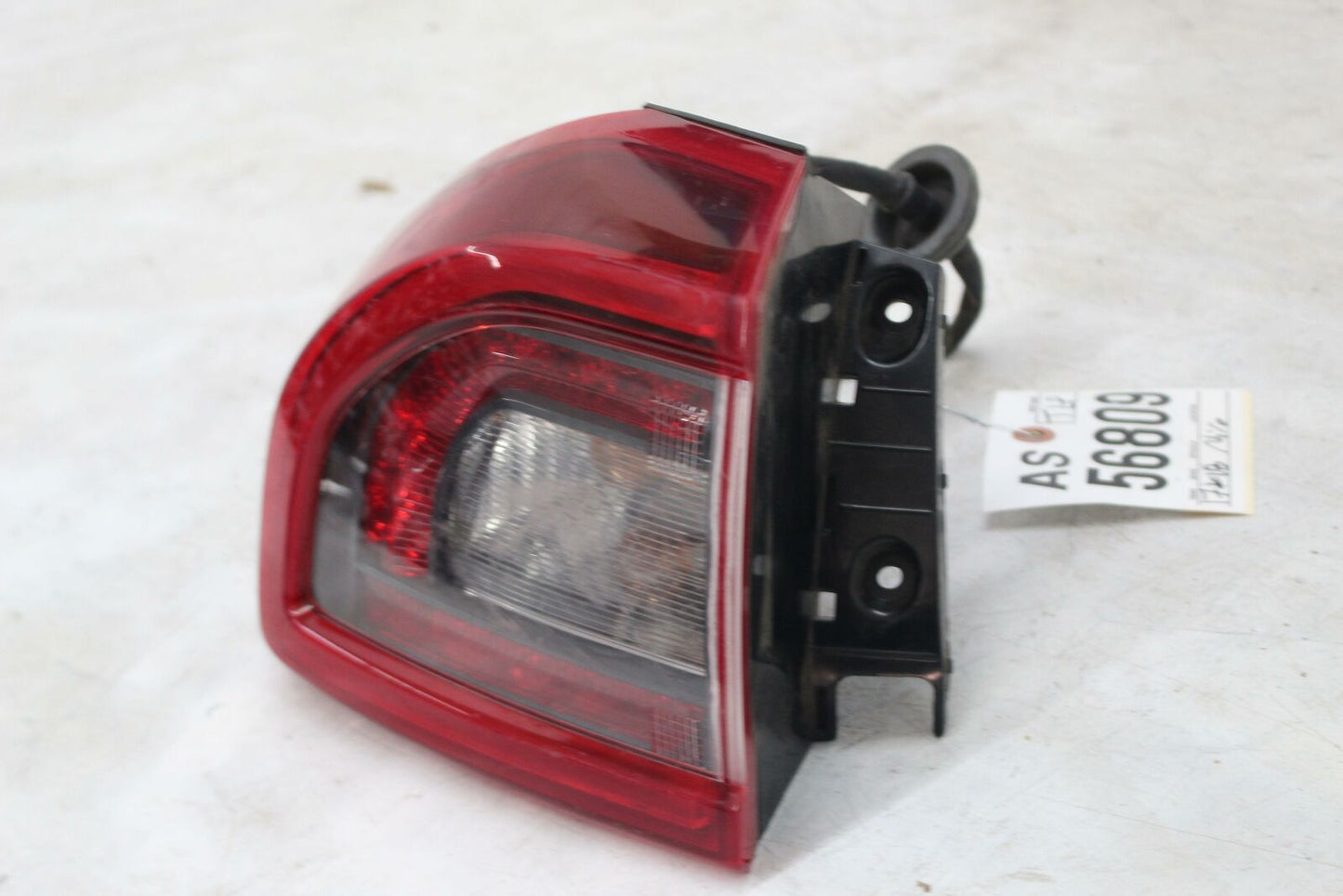 Tail Light Assembly KIA NIRO Left 17 18 19