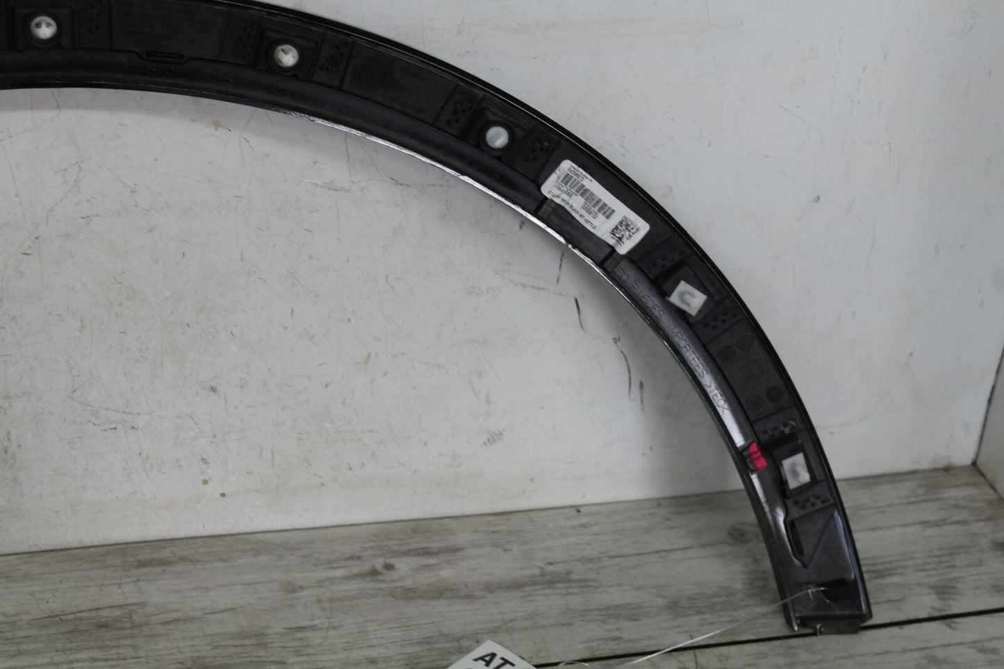 Fender Flare CADILLAC XT5 Right 17