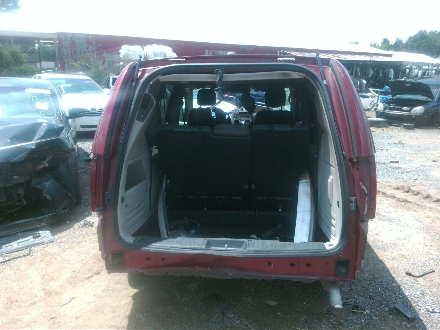 Front Door CHRYSLER TOWN CNTRY Right 08 09 10 11 12 13 14 15 16 17 18 19 20