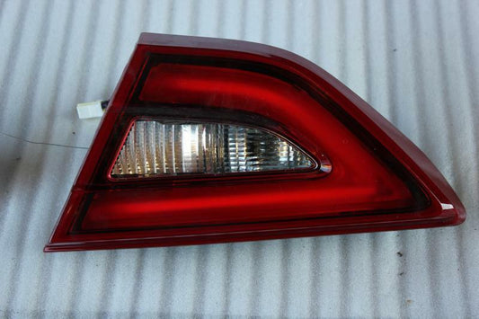 Tail Light Assembly NISSAN MAXIMA Right 16 17 18